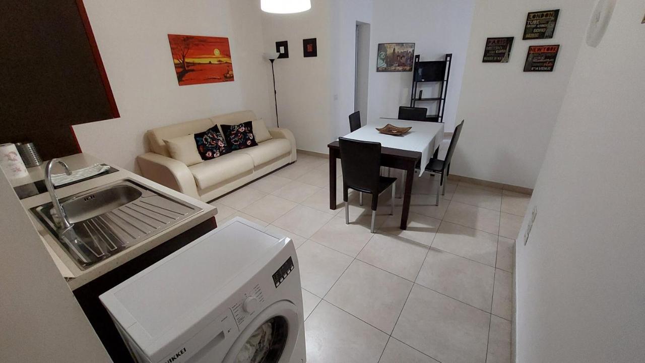 בארי Rosalba Residence מראה חיצוני תמונה